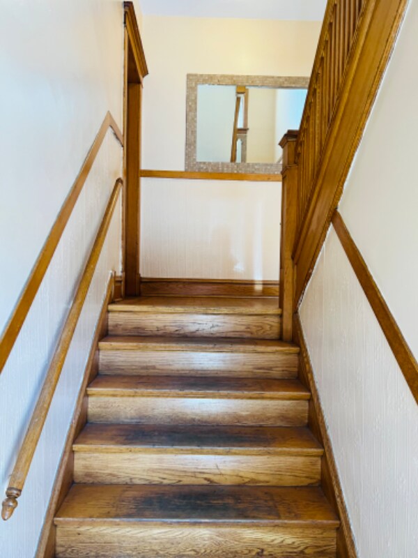 Foto del edificio - 2120 W Warner Ave