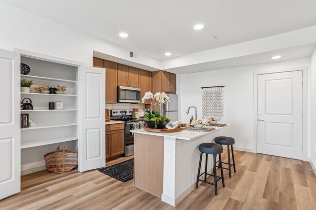 Foto del edificio - Fairway North Fields