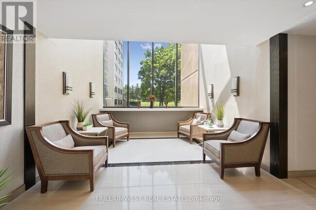 Building Photo - 6500-6500 Montevideo Rd