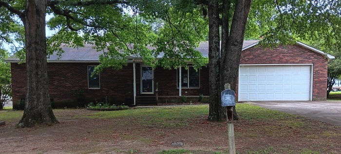 Primary Photo - 1512 Oakshade Ave