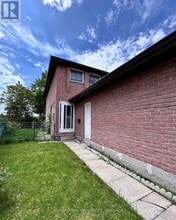 Building Photo - 54 Tiffany Crescent