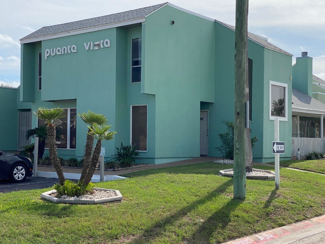 Primary Photo - PUENTE VISTA, UNIT 100