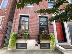 Building Photo - 406 Fairmount Ave