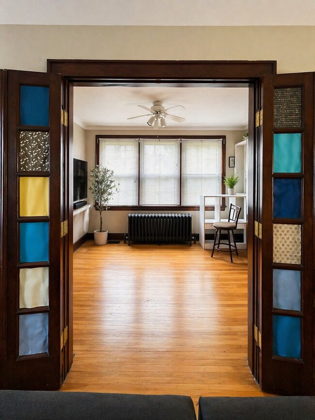 Foto del edificio - 1429 Dana Ave