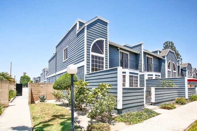 Building Photo - 14786 Pioneer Blvd