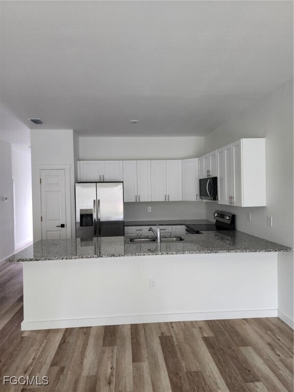 Foto del edificio - 2431 Lola Ave S