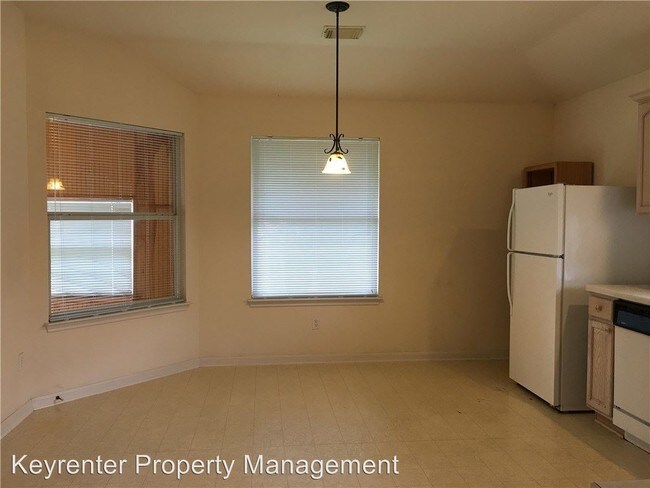 Building Photo - 12510 Copperfield Dr