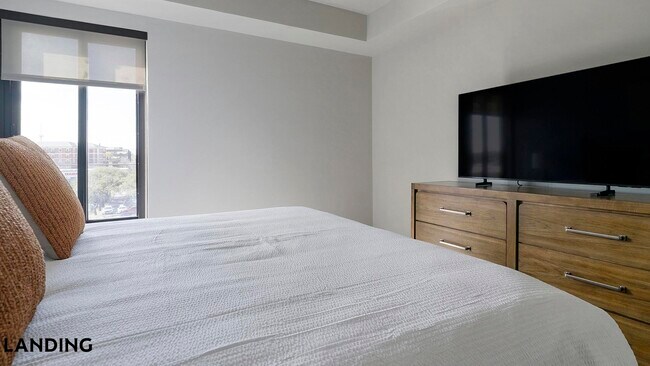 Foto del edificio - 1414 Wood Hollow Dr