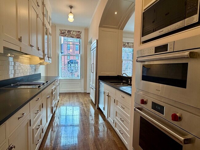 Foto del edificio - 340 Beacon St