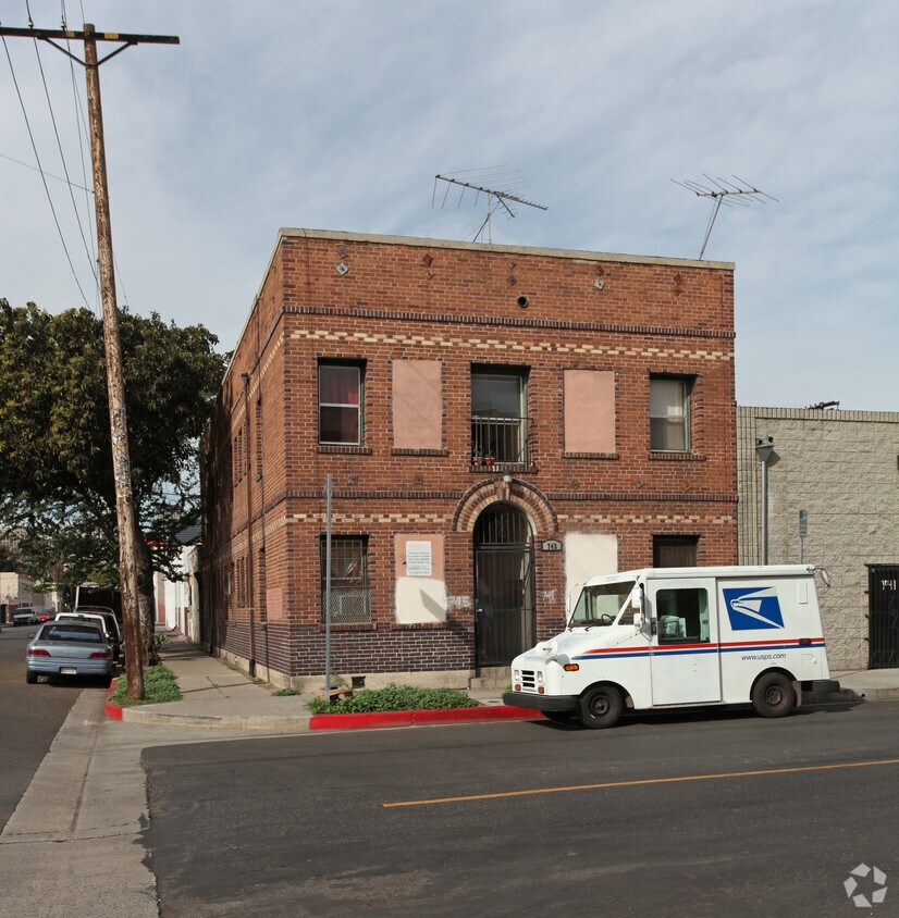 Primary Photo - 745 Stanford Ave