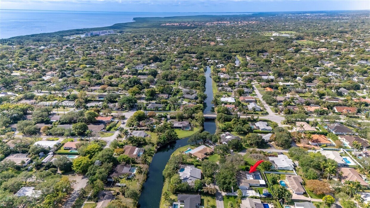 Primary Photo - 16650 SW 77th Ct