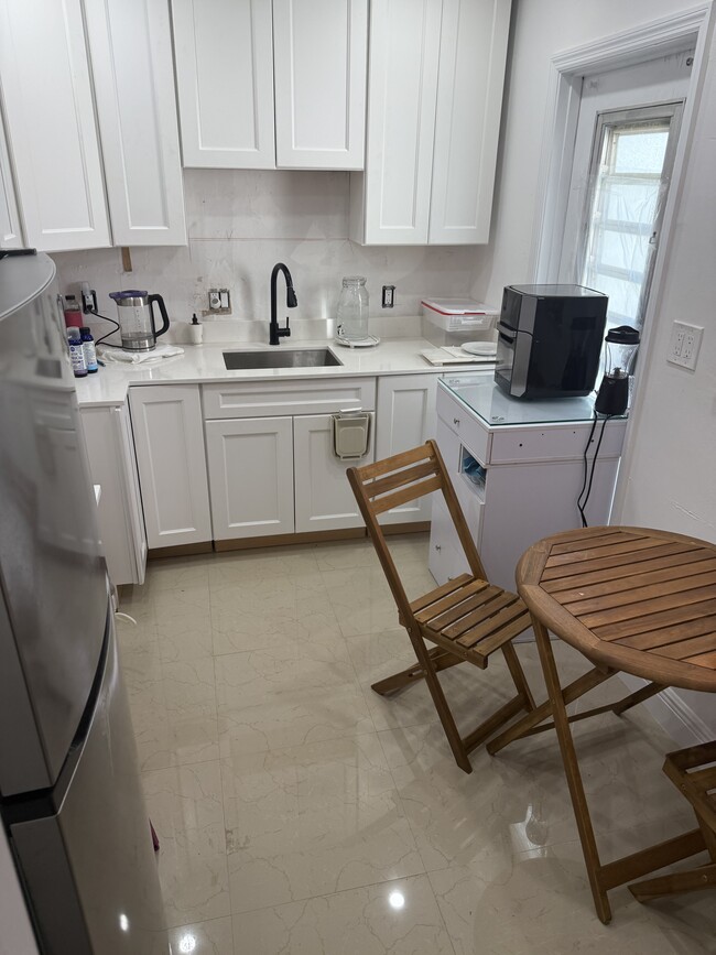 Building Photo - 1380 NW 43 Terrace