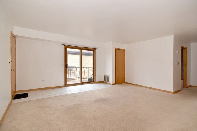 Foto del edificio - 2421 N 77th Ct