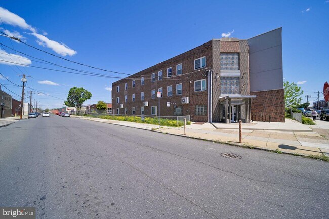 Building Photo - 3400 Belgrade St