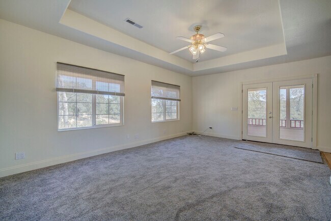 Building Photo - 9125 McCourtney Rd