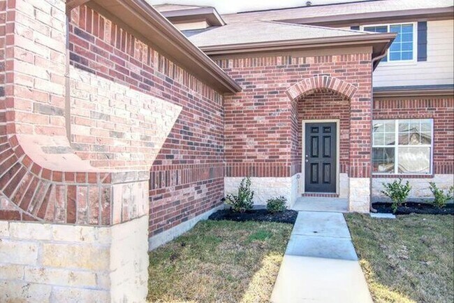 Foto del edificio - 12238 Roy Mix Bohn Lane