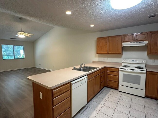Foto del edificio - 3985 Hidden Hollow Dr