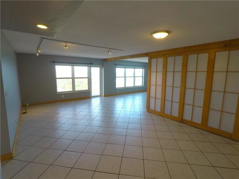 Primary Photo - 3000 E Sunrise Blvd