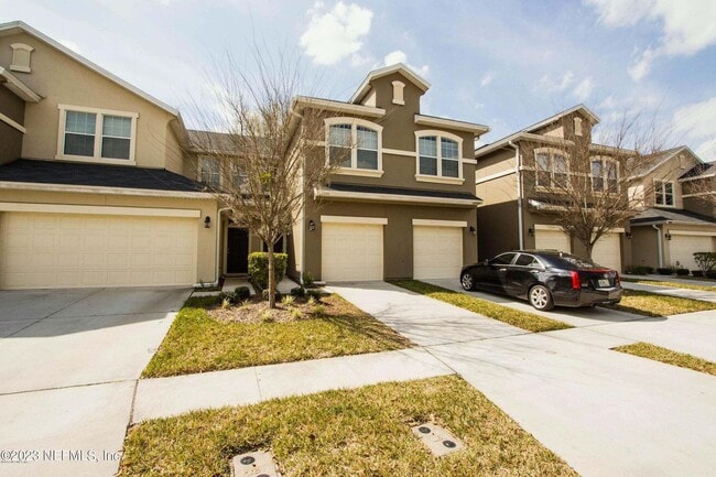Foto del edificio - 12286 Black Walnut Ct