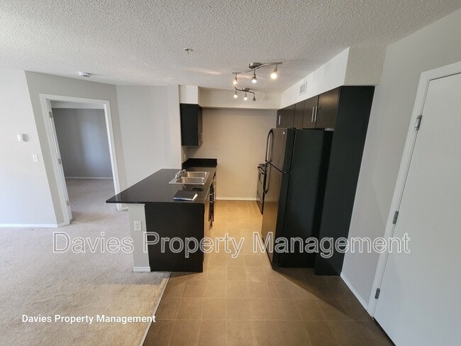 Building Photo - 11804-11822 22 Ave SW