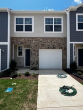 Building Photo - 123 N Chubb Rdg