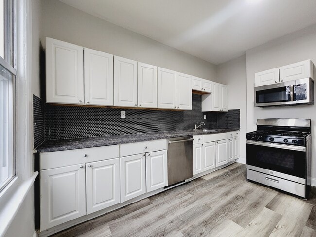 Building Photo - 227 Wegman Pky