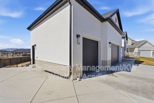Foto del edificio - 1437 W Valley Dr