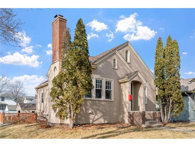 Foto del edificio - 2300 NE McKinley St