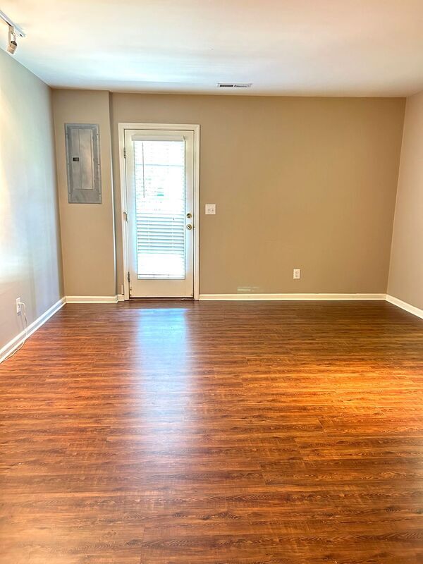 Foto del edificio - 109 Cambria Ct