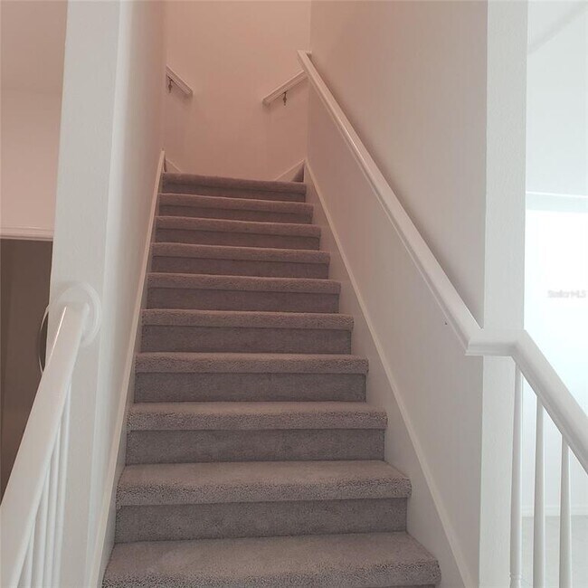 Foto del edificio - 34218 Rogallo Ln