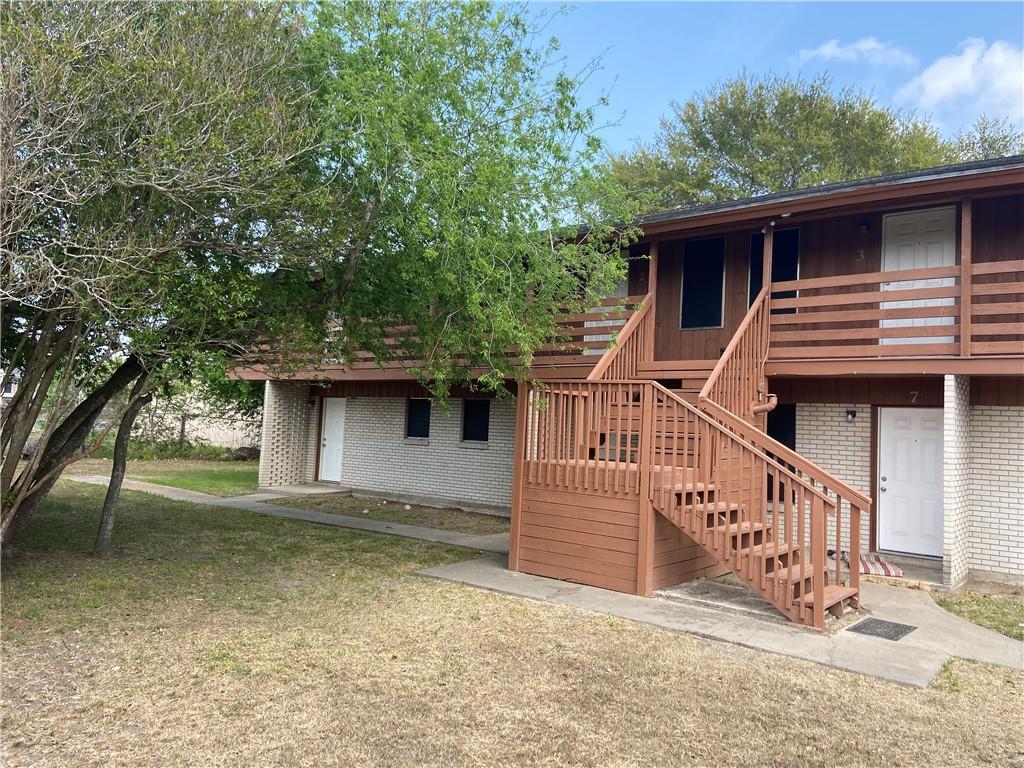 Primary Photo - 10654 Heizer Dr