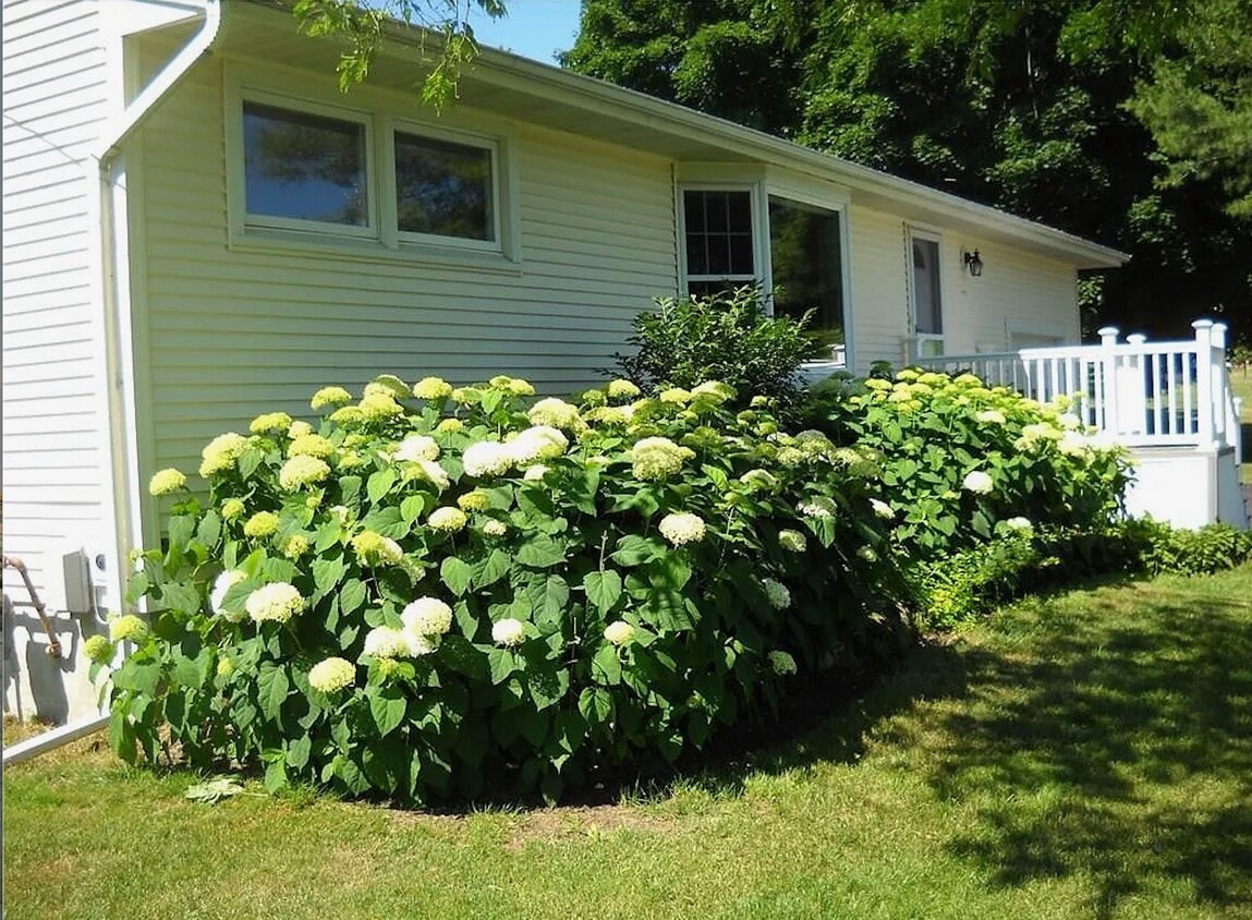 Photo - 4198 Howlett Hill Rd (Syracuse, NY)