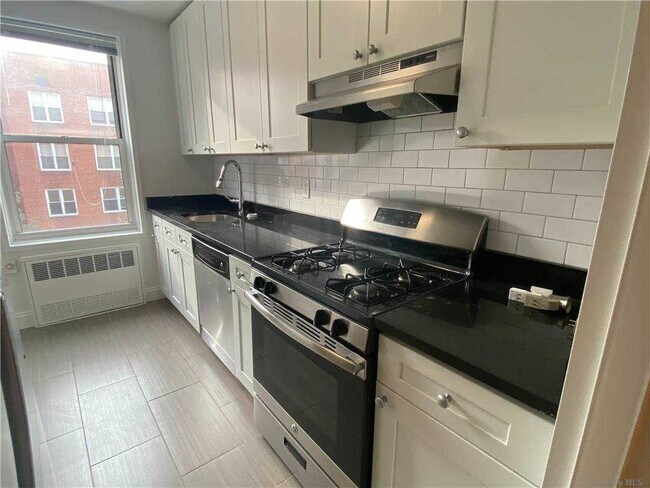 Foto del edificio - 79-25 150th St