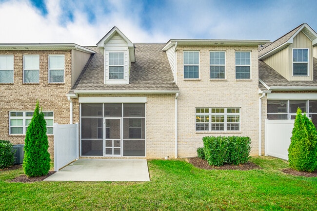 Foto del edificio - 208 Downton Ave