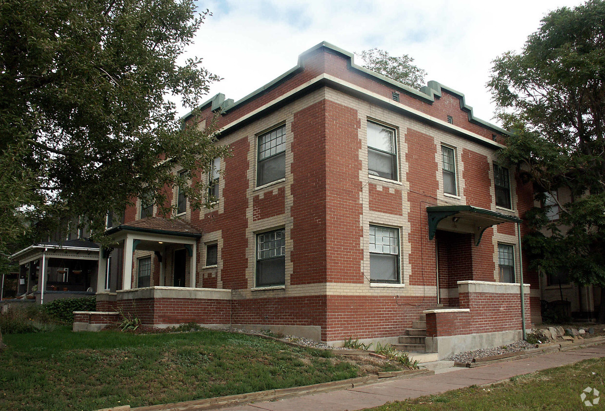 Building Photo - 1700 Gilpin St