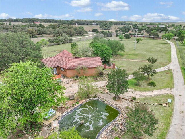 Foto del edificio - 2371 Purgatory Rd