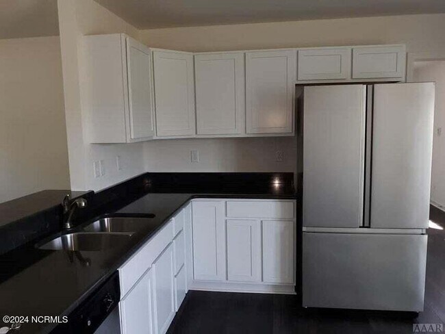 Building Photo - 103 Nugget Trl