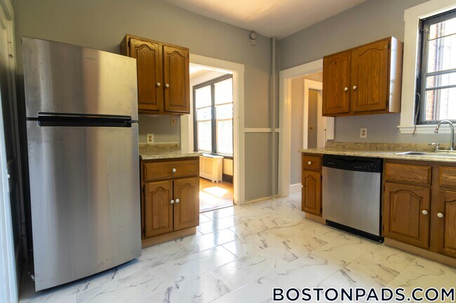 Foto del edificio - 24 Leamington Rd