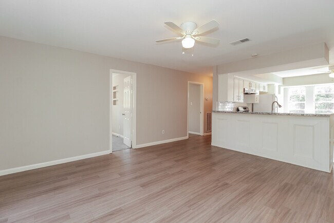 Foto del edificio - 742 Branding Iron Ln