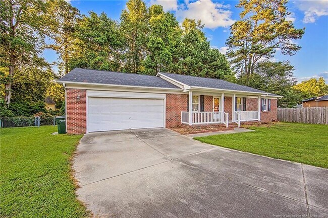 Foto del edificio - 7010 Medway Ct