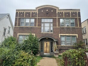 Building Photo - 3640 Columbus Ave S