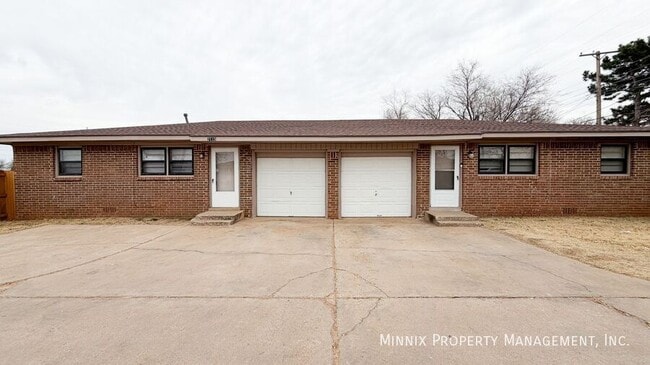 Building Photo - 2113 S Loop 289