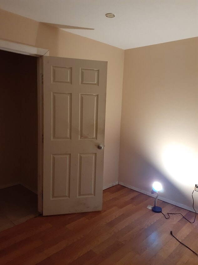 75 Fillmore Ave Unit 1, Deer Park, NY 11729 Apartments in Deer Park