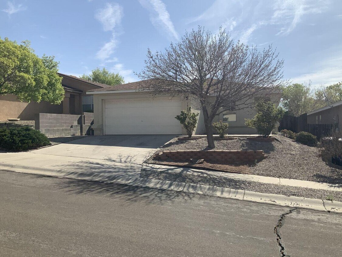 Primary Photo - 10608 Monte Rosso Pl NW