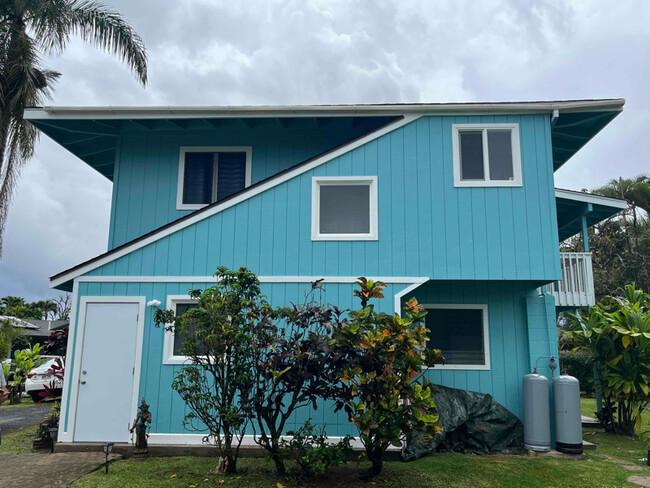 Building Photo - 2351 Liliuokalani St