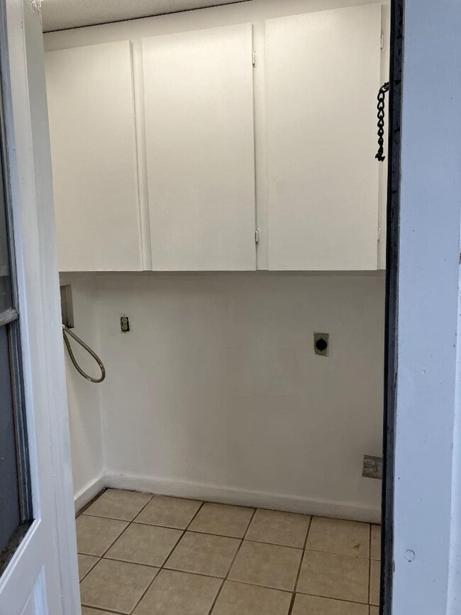 Building Photo - 378 SE Lake Forest Pl