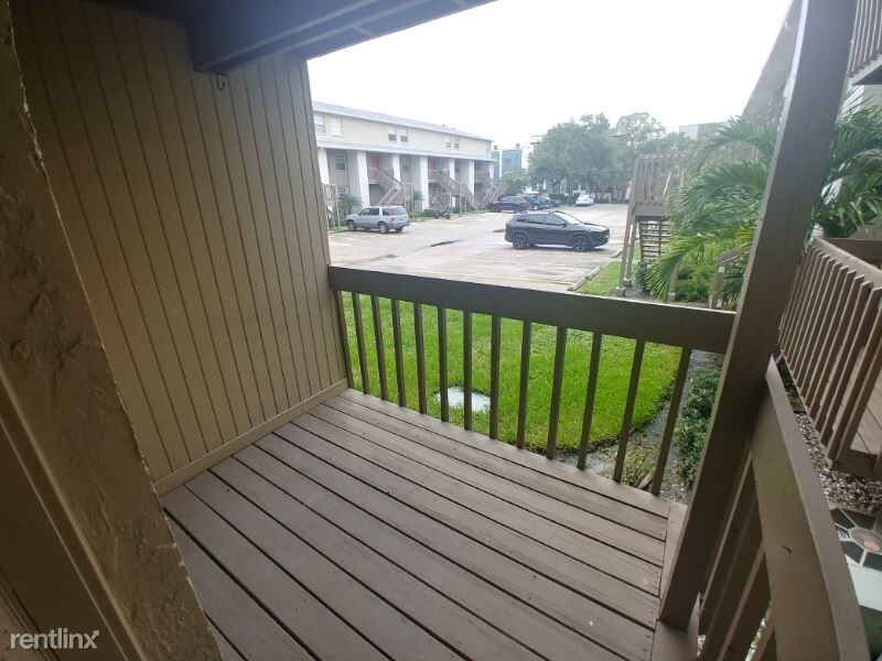 1 br, 1 bath Condo 4902 W Gandy Blvd Condo for Rent in Tampa, FL