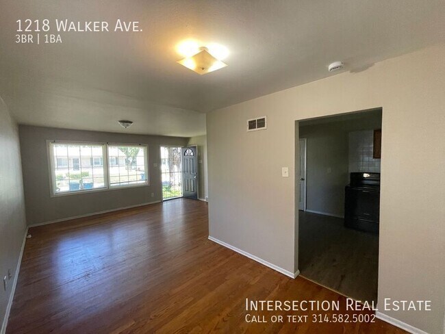 Building Photo - 1218 Walker Ave