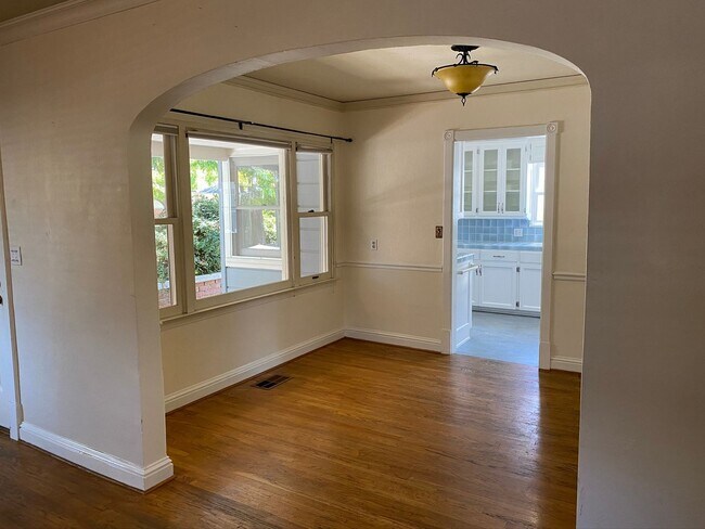 Building Photo - AVAILABLE JULY - Classic SLO Home with Cha...