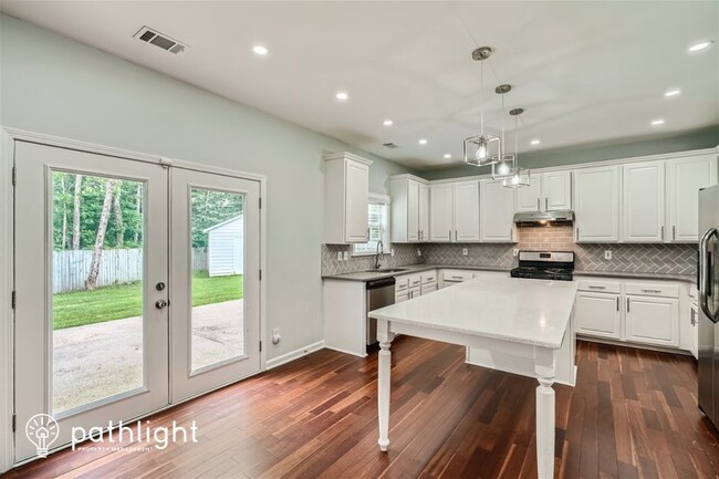 Building Photo - 1773 Taylor Oaks Dr